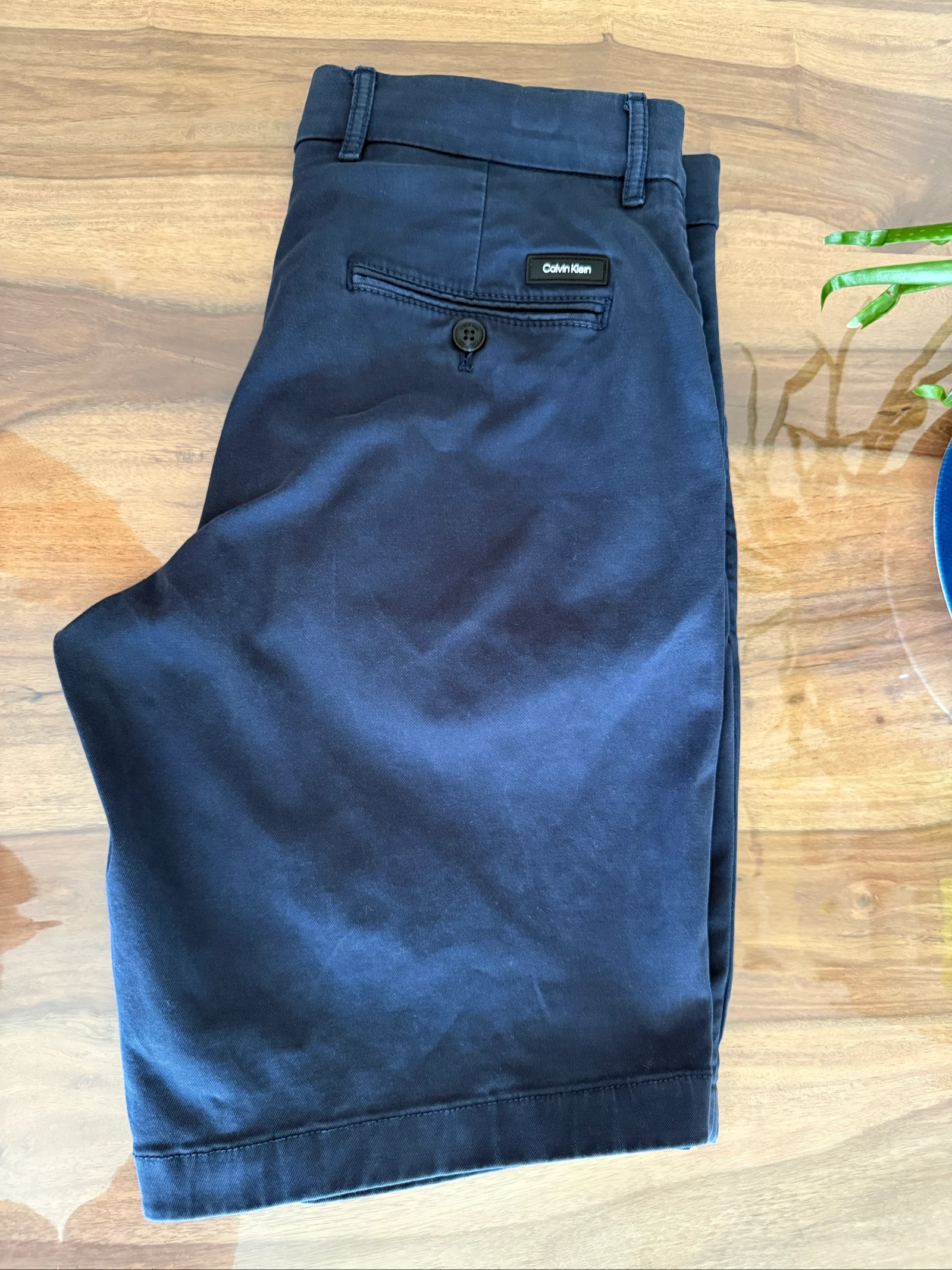 Short Chino homme Calvin Klein élégant - Slim Fit - W31 - état impeccable – photo 3